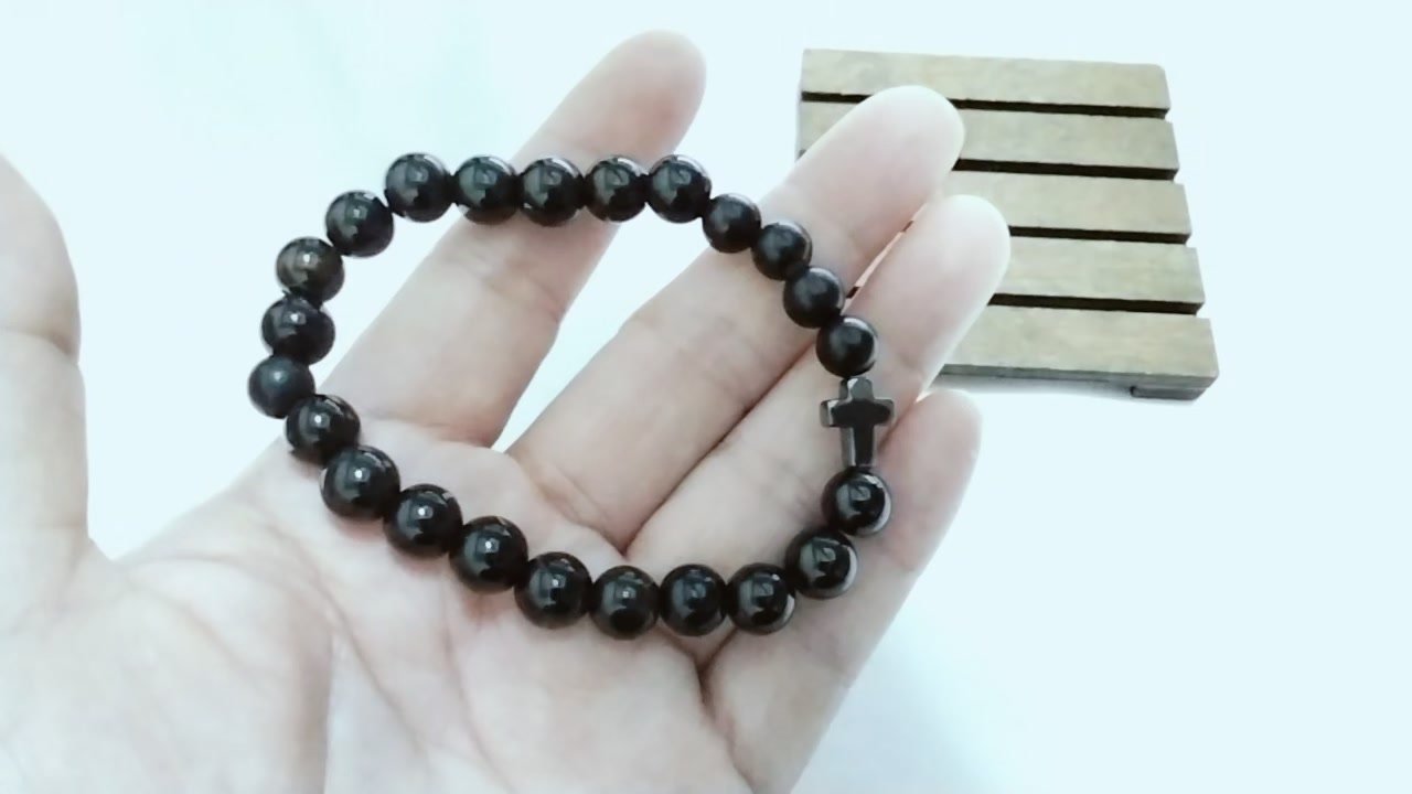 【恩典相伴】天然黑曜石十字架手鍊|Meiling 手作基督徒飾品,專屬尺寸重新客製訂製,將主的平安隨身配戴:圖片 2