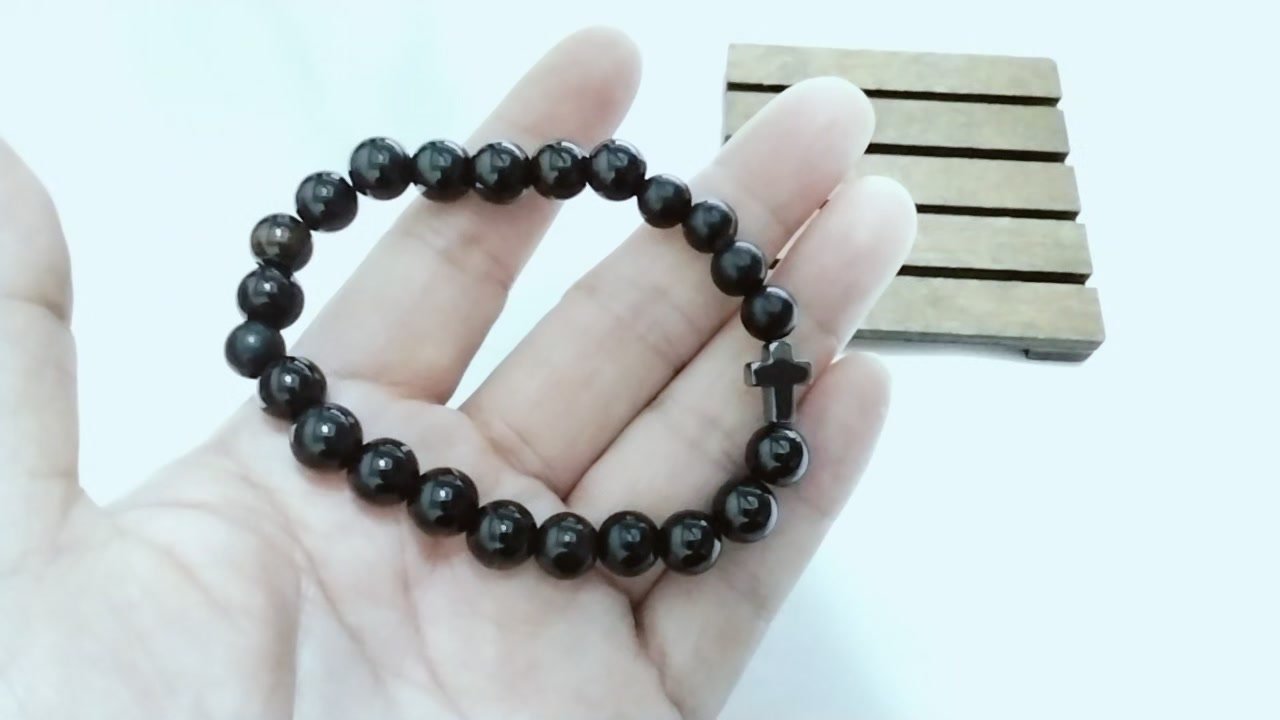 【恩典相伴】天然黑曜石十字架手鍊|Meiling 手作基督徒飾品,專屬尺寸重新客製訂製,將主的平安隨身配戴:圖片 3