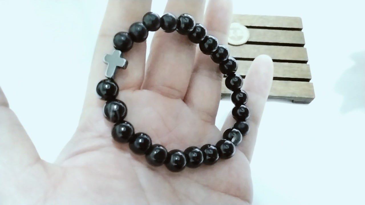 【恩典相伴】天然黑曜石十字架手鍊|Meiling 手作基督徒飾品,專屬尺寸重新客製訂製,將主的平安隨身配戴:圖片 13